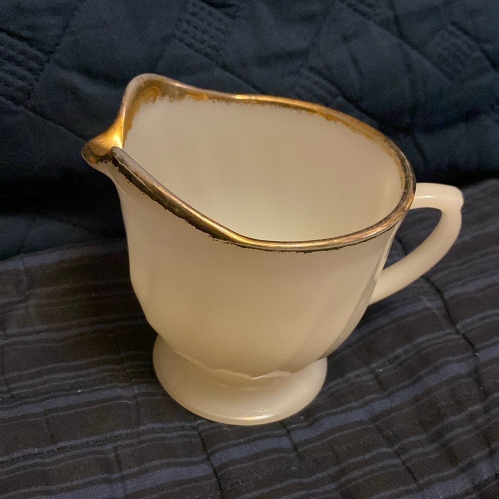 Vintage‎ Fire King Milk glass creamer